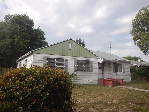 3rd image of 3470 7th Ave N