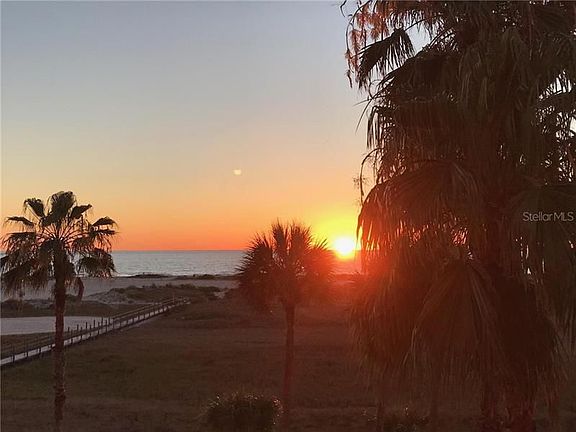 3rd image of 1250 Gulf Blvd APT 305