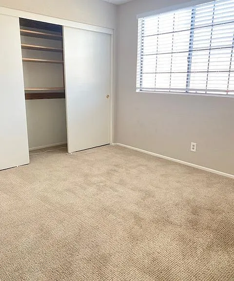 10911 Emerson St — Photo 15
