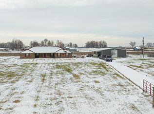 562 Rheas Mill Rd, Farmington, AR 72730