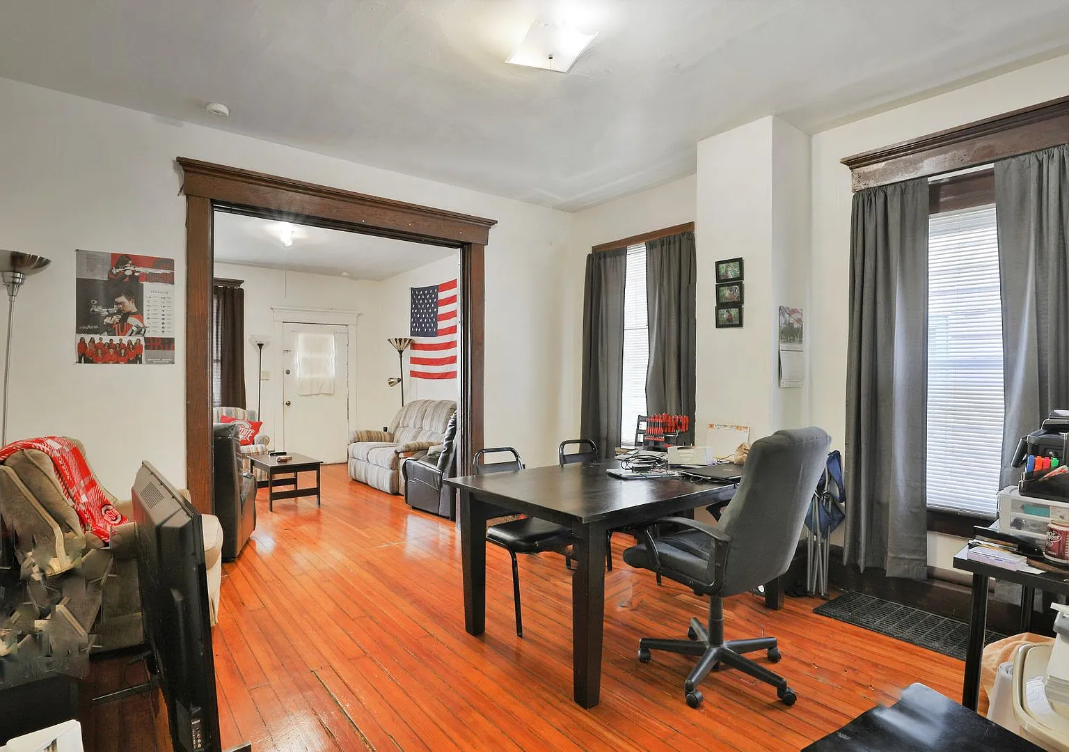 4 or 5 Bedroom Right off of High St - OSU Campus — Photo 4