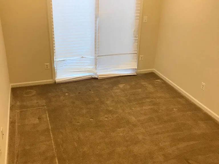 42314 Rockrimmon Ter — Photo 24