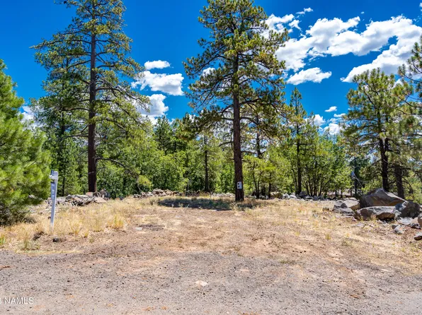 17565 S Bedrock Blvd, Munds Park, AZ 86017