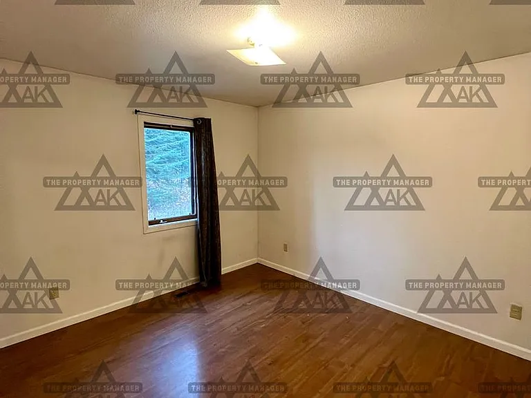 3355 Dundee Loop — Photo 8