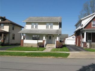 511 Pershing St, Ellwood City, PA 16117