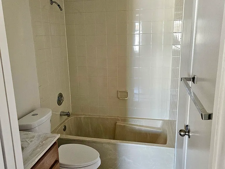 2898 W 74th Pl — Photo 9