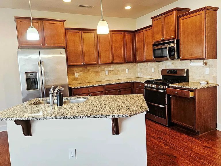 3004 Dressage Dr — Photo 2
