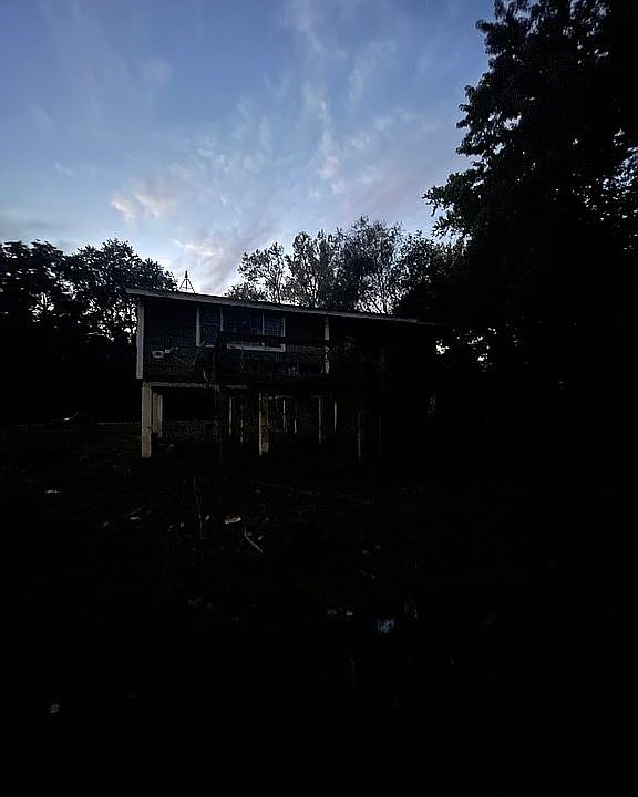 1st image of 52 E Timberlake Dr