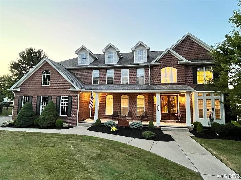 18 Brownstone Ct, East Amherst, NY 14051 Zillow