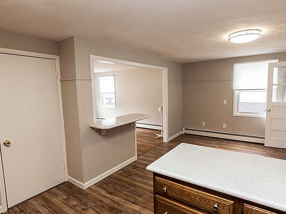 5th image of 36 Fairmount Ave