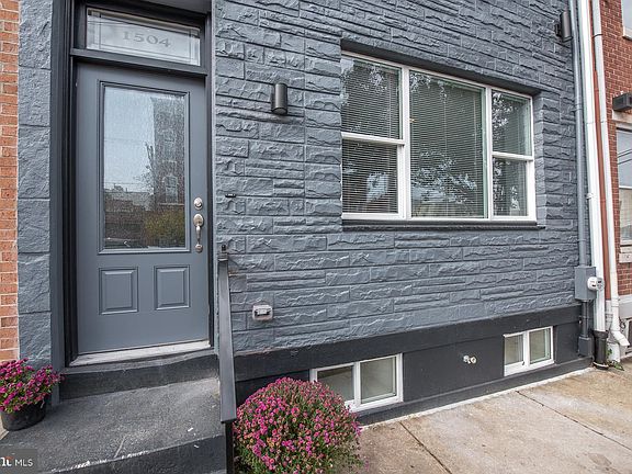 2nd image of 1504 E Moyamensing Ave