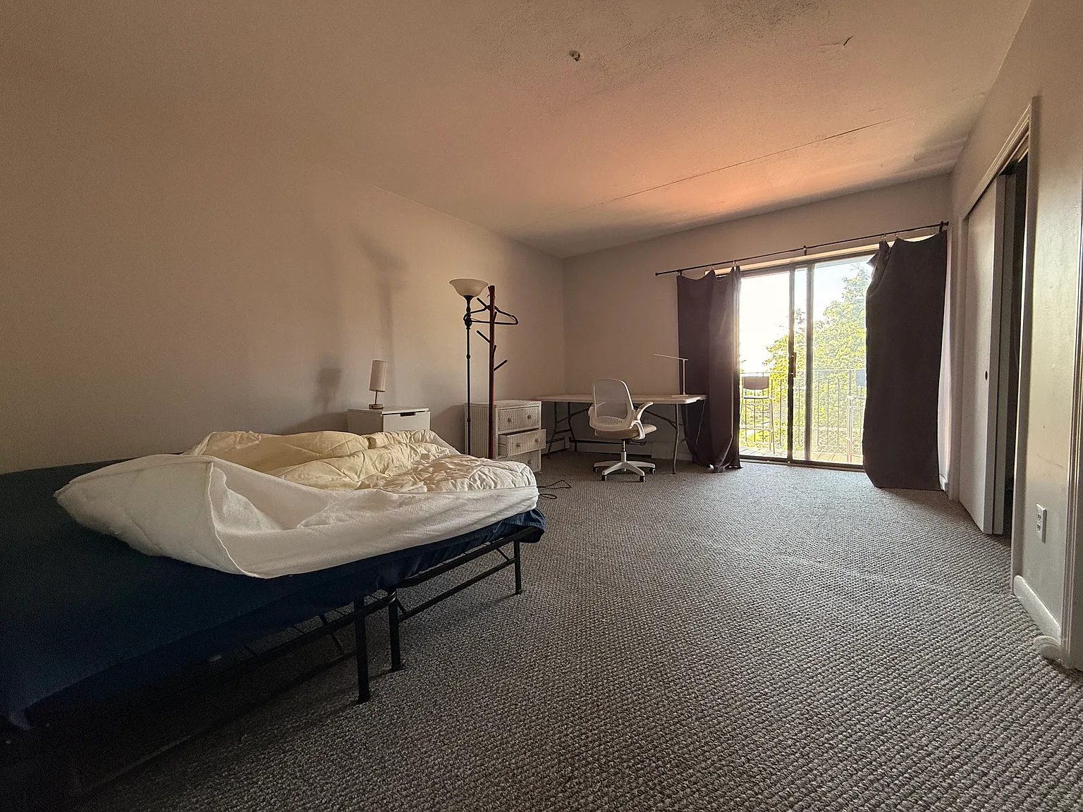 2 bed, 1120 sqft, $2,600 — Photo 4