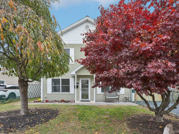 10 Kwiecinski Street, West Haverstraw, NY 10993