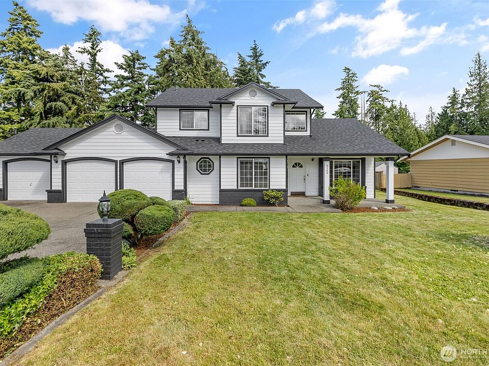 1st image of 9109 181st Avenue E