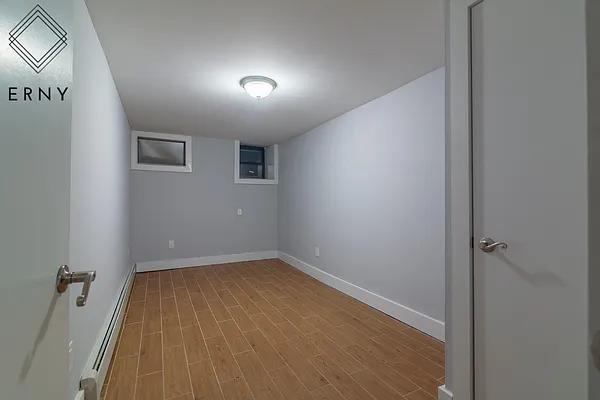 Rented by ERNY LLC | media 14