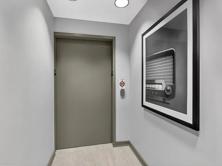 525 Kedzie St — Photo 12