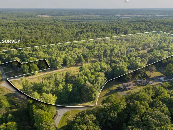 200 Deep Gap Rd, Jackson, TN 38301