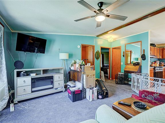 4th image of 48 Elderberry Cir