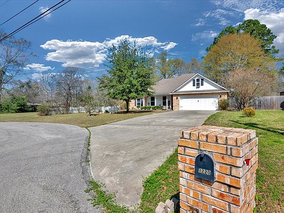 3rd image of 1220 Parkman Rd