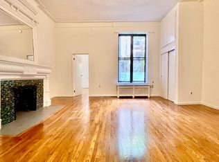 57 W 68th St #4, New York, NY 10023