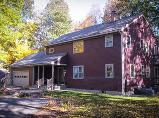 91 Cronin Hill Rd, Hatfield, MA 01038