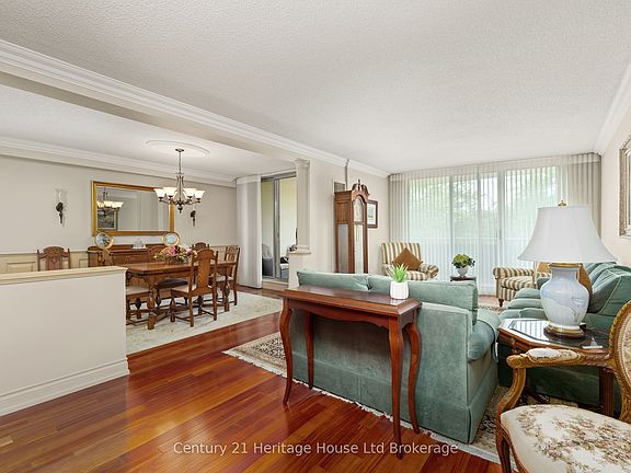 4th image of 820 Burnhamthorpe Rd #409