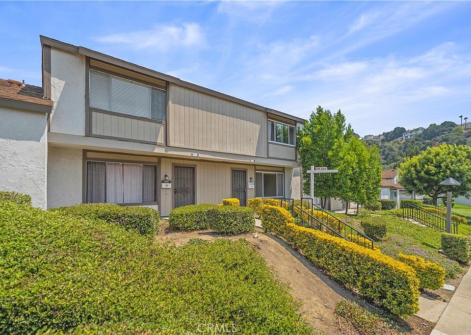1st image of 2282 Shady Hills Dr