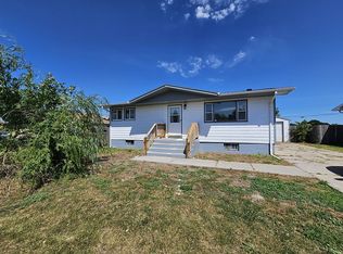 1530 4th St, Gering, NE 69341