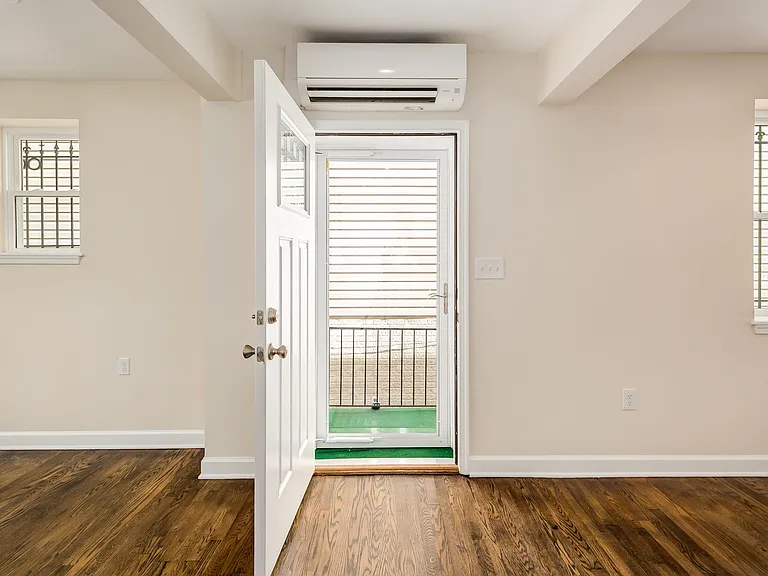5058 Central Ave SE #A — Photo 15