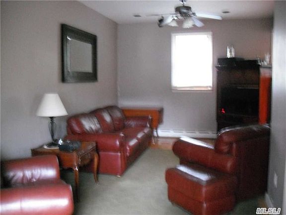 3rd image of 7 Noel Ave