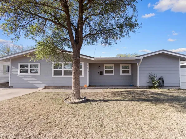 3721 Crestview Dr, Odessa, TX 79762