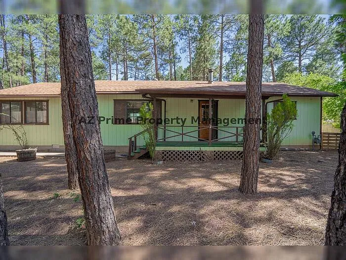 5383 Glenwood Ln — Photo 4