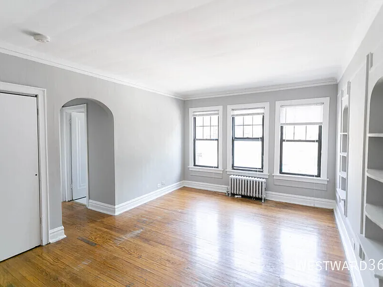 1620 W Farwell Ave #1B — Photo 3