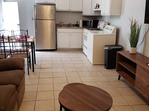 4th image of 210 W California Ave APT 3