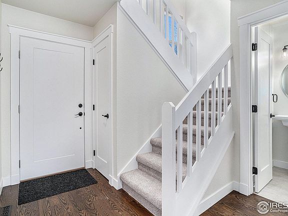 2nd image of 1006 Mirrormere Cir