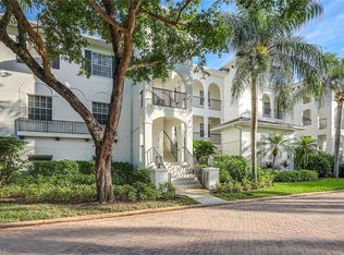 831 Sailaway Ln APT 104, Naples, FL 34108