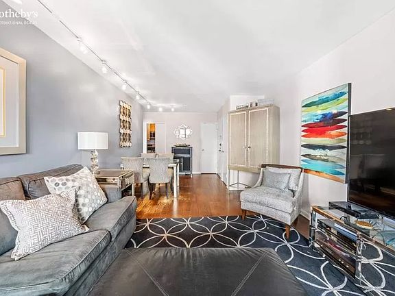4th image of 301 E 63rd St APT 9-G