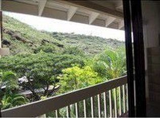 1631 Kalaniiki St, Honolulu, HI 96821