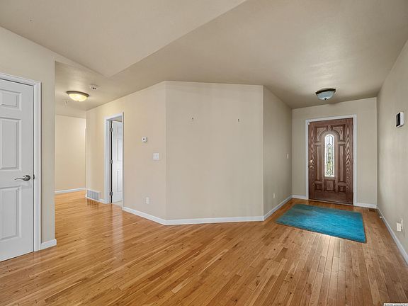 3rd image of 2502 N 23rd St