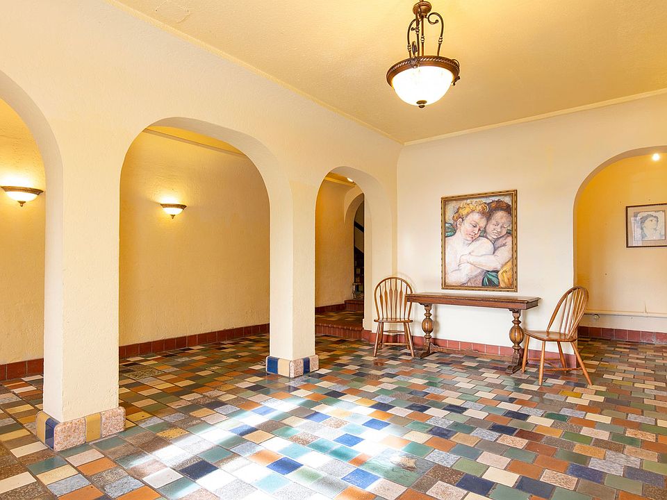 1st image of 16 Valley St APT 24