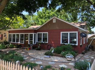 915 Albert Ave, Sycamore, IL 60178