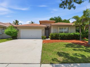 345 W Cypress Cove Cir, Fort Lauderdale, FL 33325