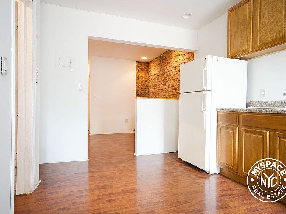 1st image of 577 Saint Johns Pl #3F