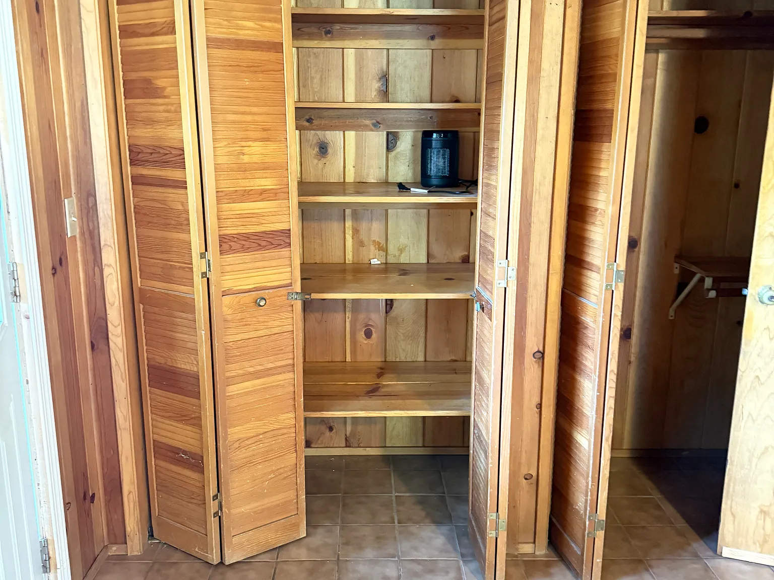 Studio, 368 sqft, $1,900 — Photo 4
