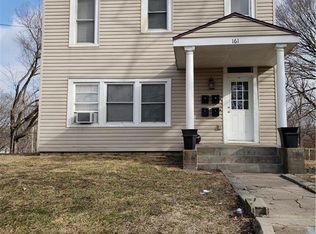 161 Clark Ave, Bonner Springs, KS 66012