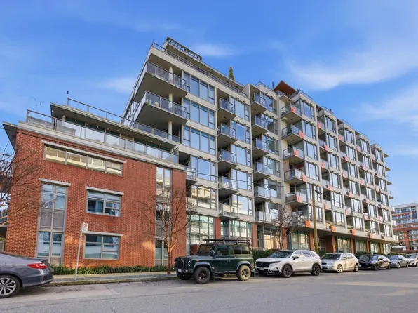 250 E 6th Ave #711, Vancouver, BC V5T 0B7