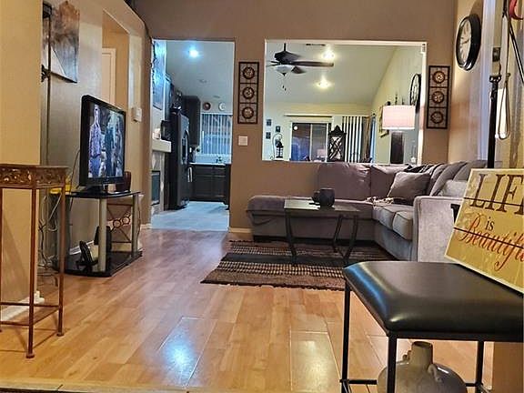 3rd image of 5847 Rose Sage St