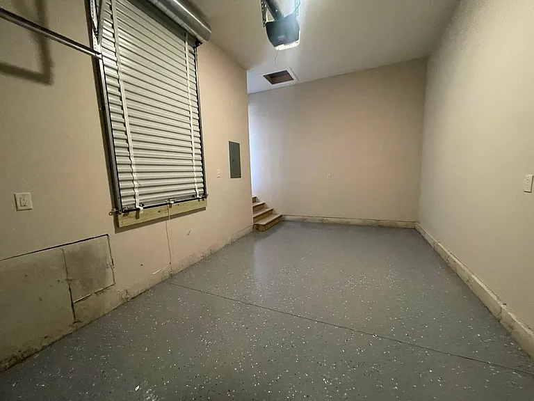 4 C St #A — Photo 9