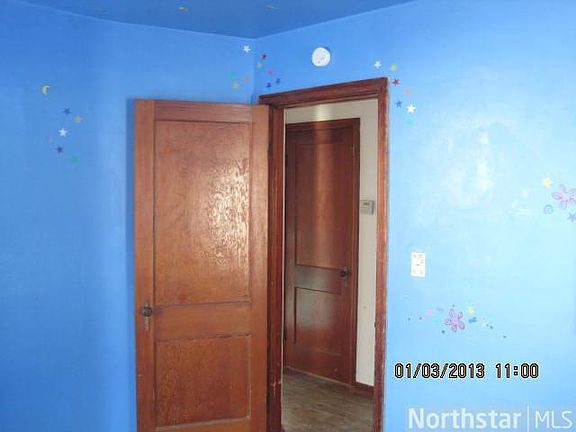5th image of 214 Marcy St