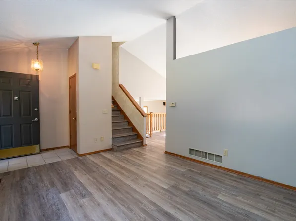 1905 E Maish Ave, Des Moines, IA 50320